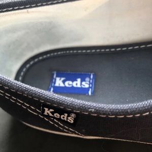 Keds Shoes - Women’s keds EUC - Size 9.5 Keds Shoes - Women’s keds EUC - Size 9.5